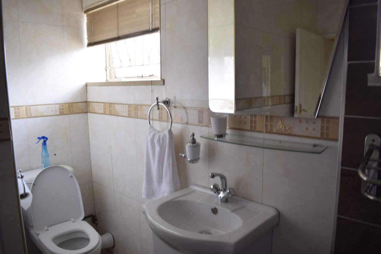 Lalela House Apartment Johannesburg Ngoại thất bức ảnh