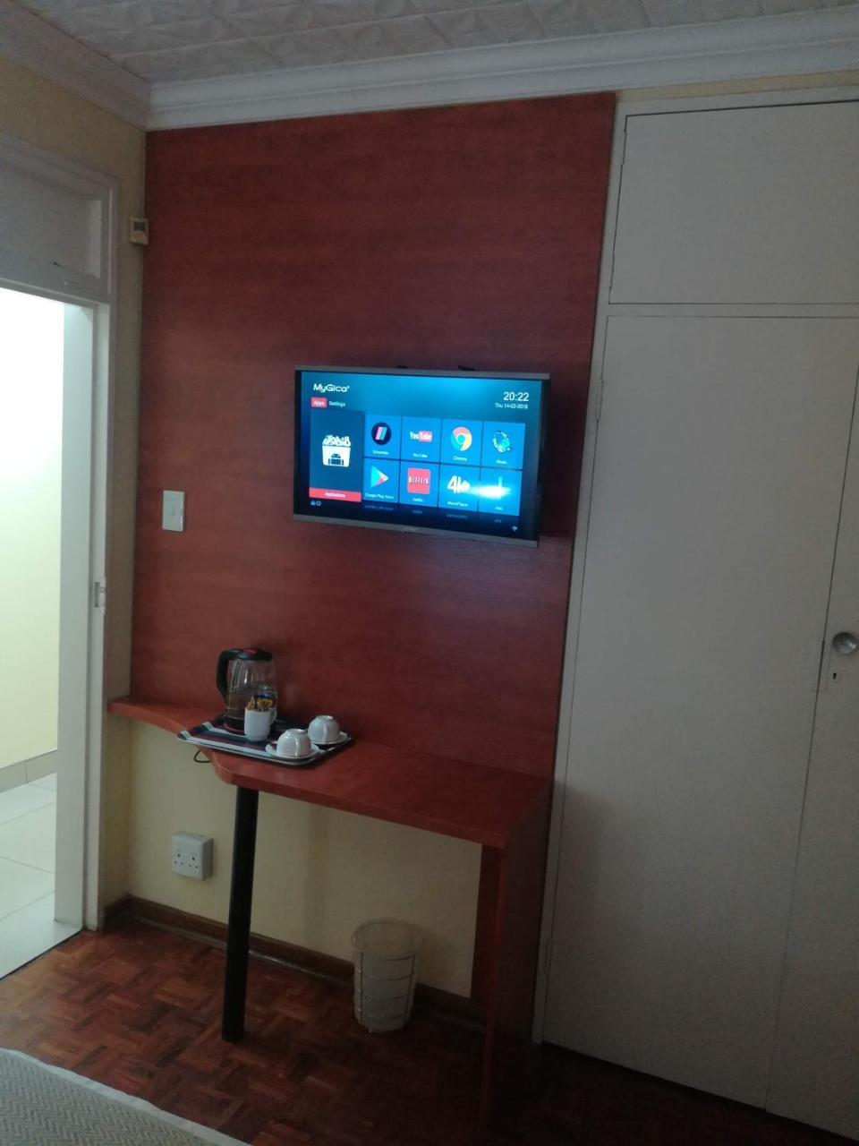 Lalela House Apartment Johannesburg Ngoại thất bức ảnh
