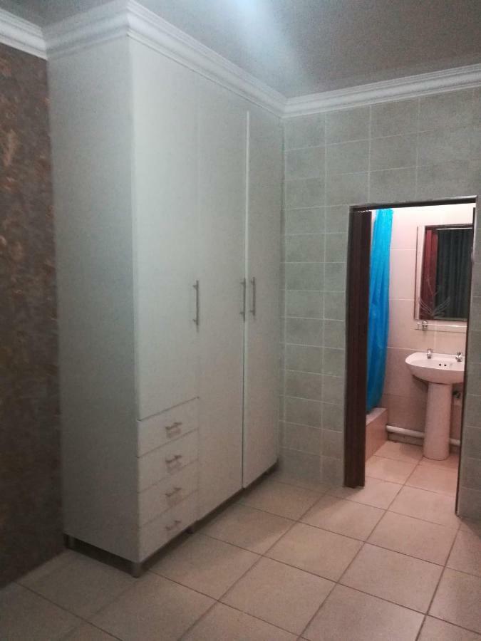Lalela House Apartment Johannesburg Ngoại thất bức ảnh
