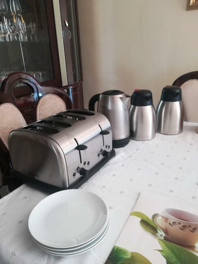 Lalela House Apartment Johannesburg Ngoại thất bức ảnh