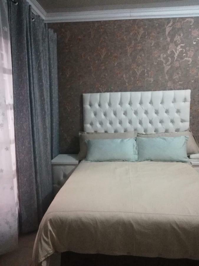 Lalela House Apartment Johannesburg Ngoại thất bức ảnh