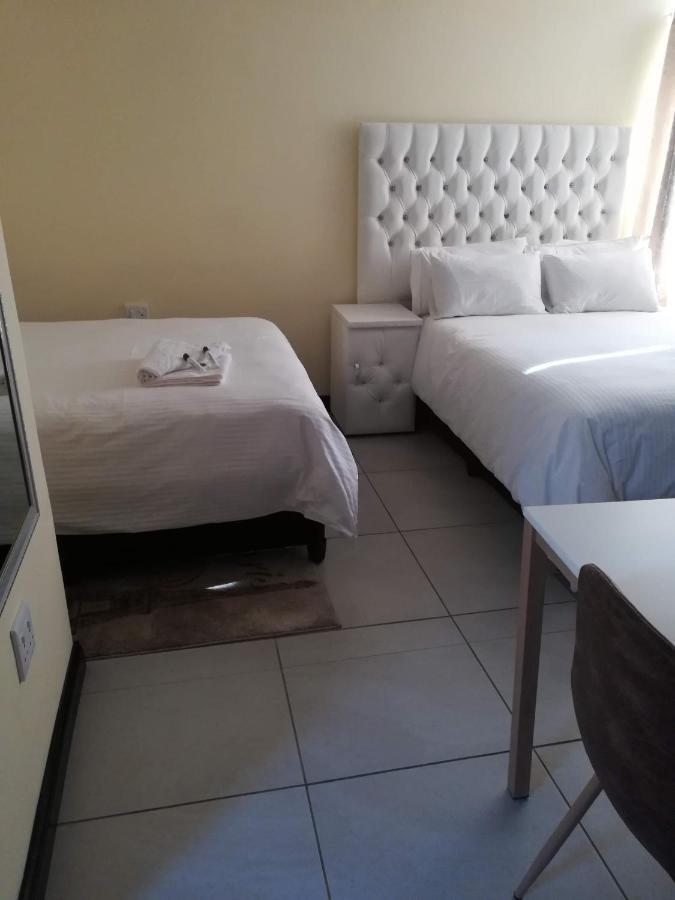 Lalela House Apartment Johannesburg Ngoại thất bức ảnh